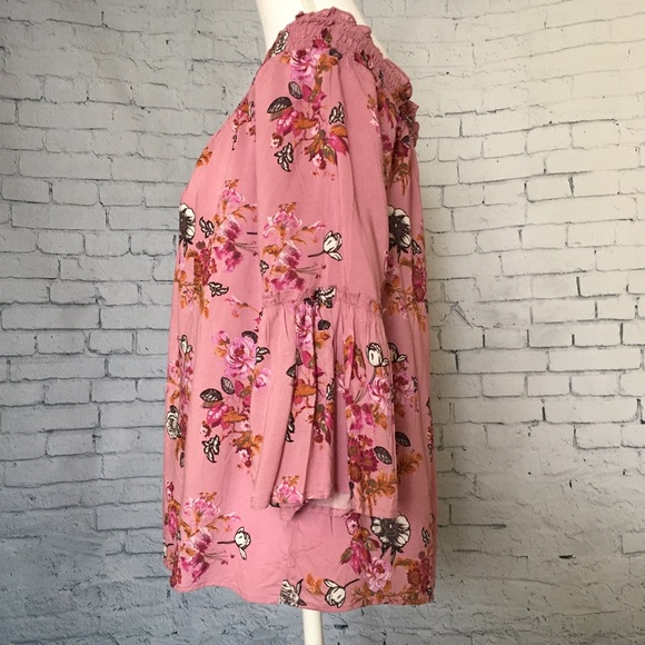 Pink Rose Off Shoulder Bell Sleeves Floral Top - Picture 2 of 6